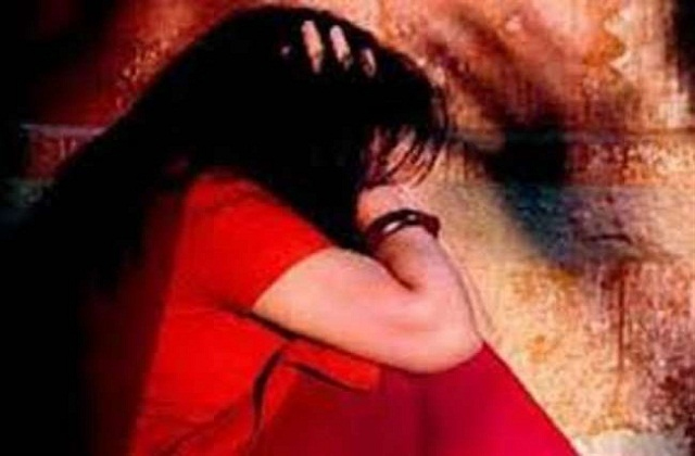 युवक ने किया किशोरी से दुष्कर्म,गर्भवती होने पर सच्चाई सामने आई।